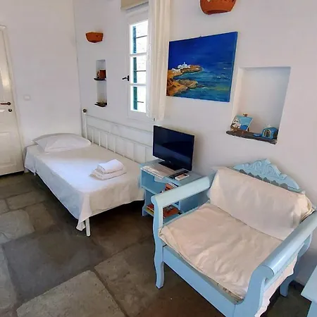 Apollon-artemis Apartment