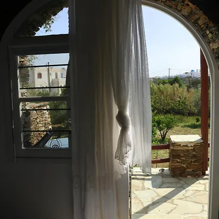 Apollon-artemis Apartment *