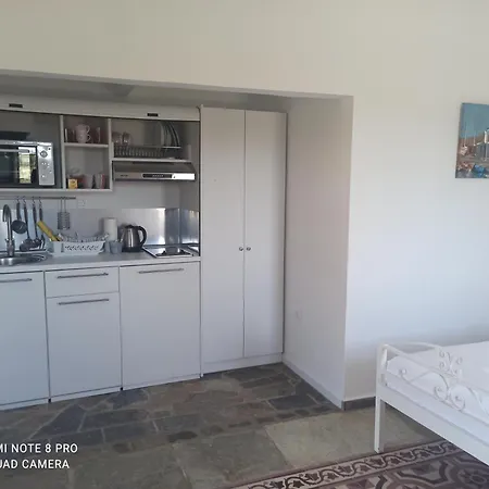 Apollon-artemis Apartment *
